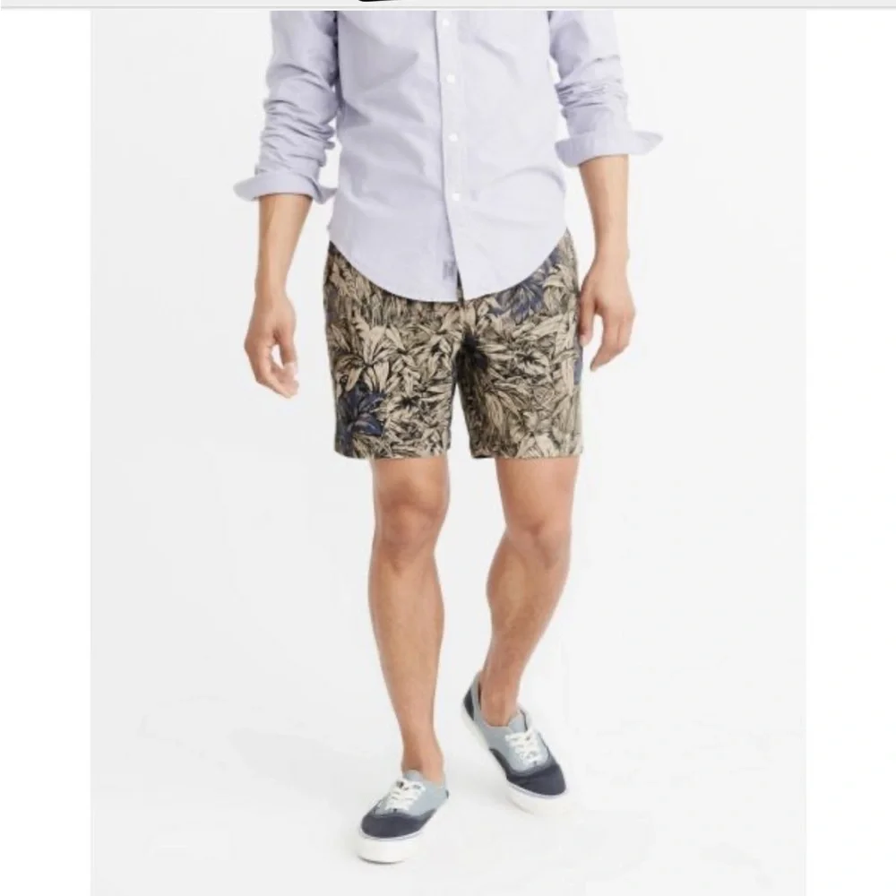 Abercrombie Fitch Shorts Floral tropical Print Stretch
Size 34 - Picture 2 of 12
